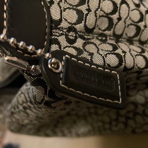 Coach purse black/grey signature canvas - Picture 4 of 4